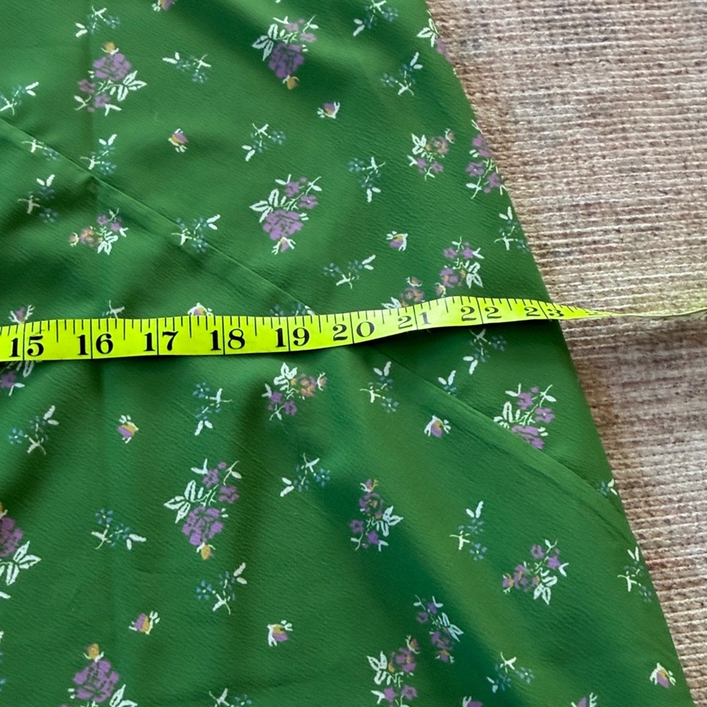 Böhme Green Floral Satin Midi Dress – Puff Sleeve | NWT | Romantic size M - Picture 8 of 12
